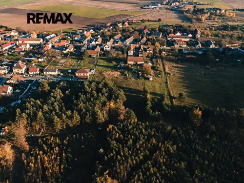 Prodej stavebního pozemku 1892 m²