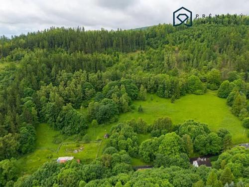 Prodej stavebního pozemku 900 m²