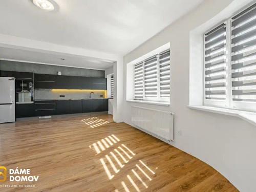 Prodej domu 510 m², pozemek 1439 m²