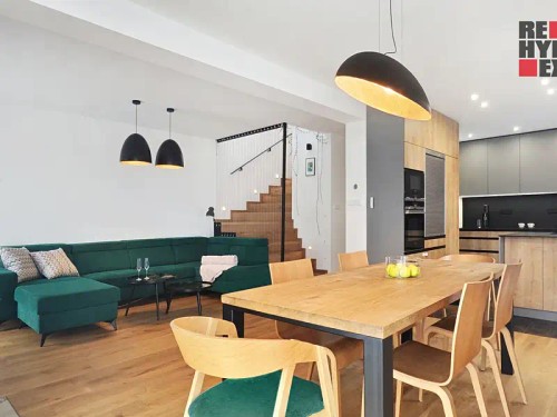 Prodej domu 167 m², pozemek 4328 m²