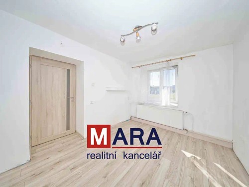 Prodej domu 380 m², pozemek 1417 m²