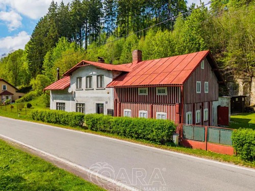 Prodej domu 169 m², pozemek 3853 m²