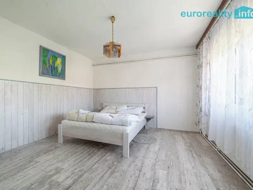 Prodej domu 250 m², pozemek 382 m²