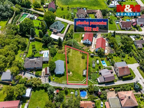 Prodej stavebního pozemku 932 m²