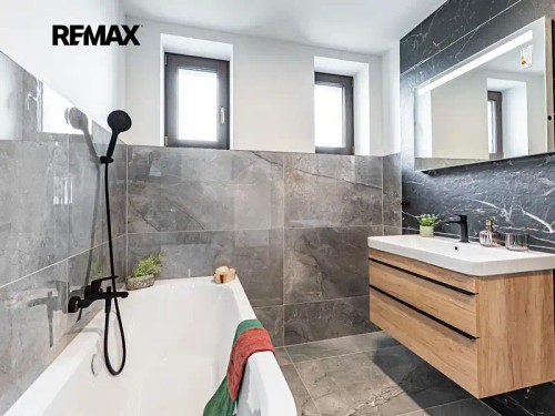 Prodej vily 183 m², pozemek 625 m²