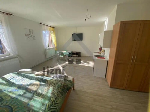 Prodej domu 900 m², pozemek 910 m²