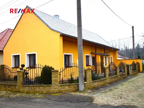 Prodej domu 100 m², pozemek 122 m²
