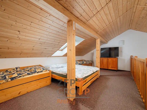 Prodej domu 476 m², pozemek 3048 m²