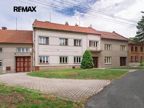 Prodej domu 220 m², pozemek 993 m²