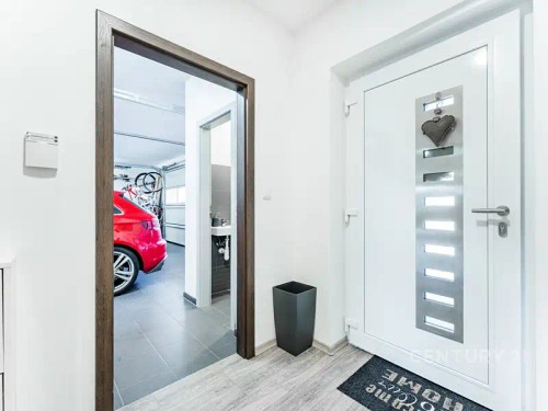 Prodej domu 226 m², pozemek 987 m²