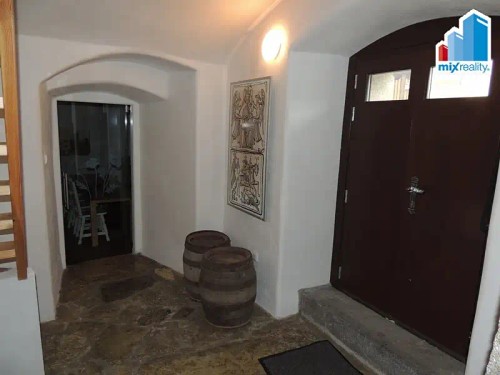 Prodej domu 330 m², pozemek 381 m²