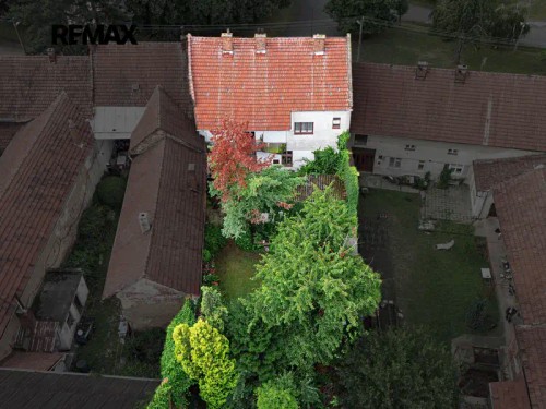 Prodej domu 220 m², pozemek 993 m²