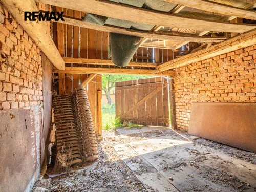 Prodej stavebního pozemku 2771 m²