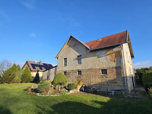 Prodej domu 350 m², pozemek 2537 m²