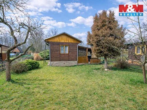 Prodej chaty 20 m², pozemek 375 m²