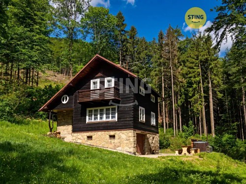Prodej chaty 140 m², pozemek 73 m²