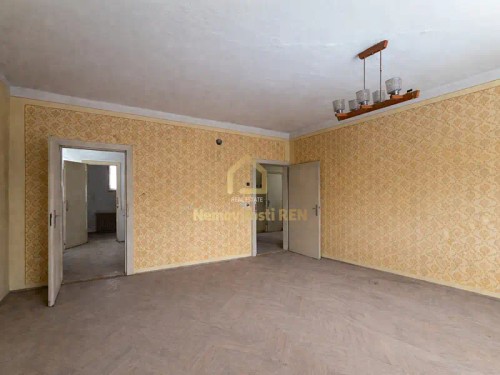 Prodej domu 352 m², pozemek 1649 m²