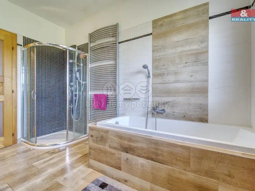 Prodaný  dům 128 m², pozemek 1800 m²