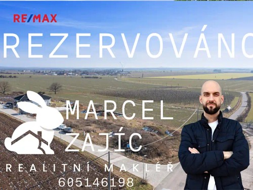 Prodej stavebního pozemku 839 m²