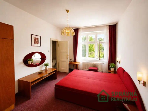 Prodej domu 298 m², pozemek 666 m²