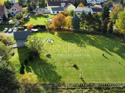 Prodej stavebního pozemku 3260 m²