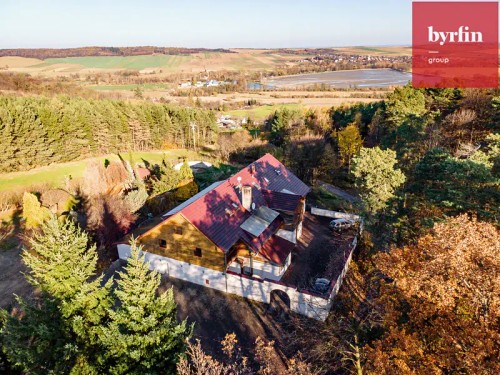 Prodej chaty 820 m², pozemek 356 m²