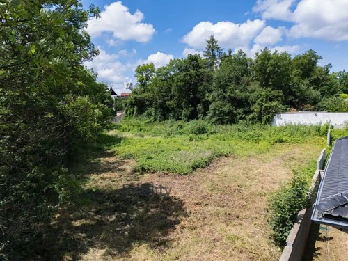 Prodej stavebního pozemku 1258 m²