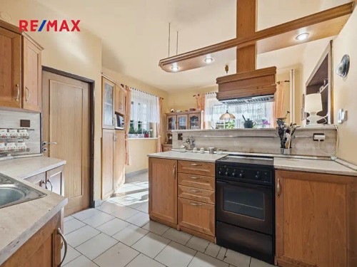 Prodej domu 197 m², pozemek 2250 m²