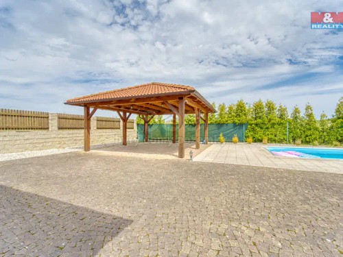 Prodaný  dům 128 m², pozemek 1800 m²