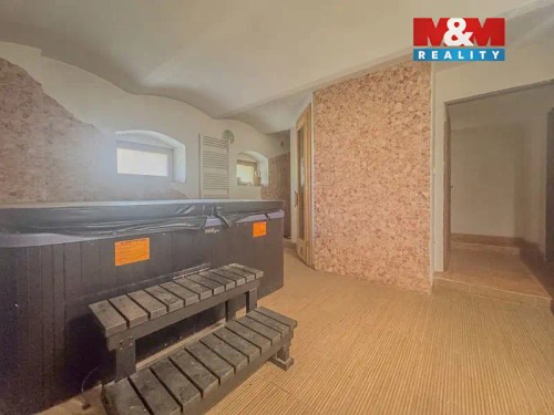 Prodej domu 200 m², pozemek 2000 m²