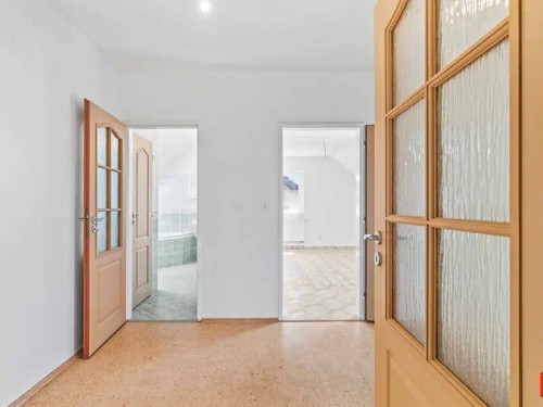Prodej domu 230 m², pozemek 783 m²