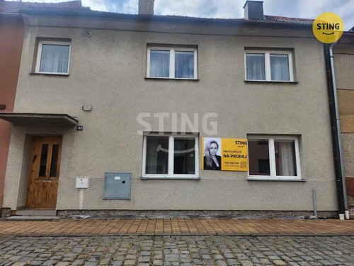 Prodej domu 240 m², pozemek 235 m²