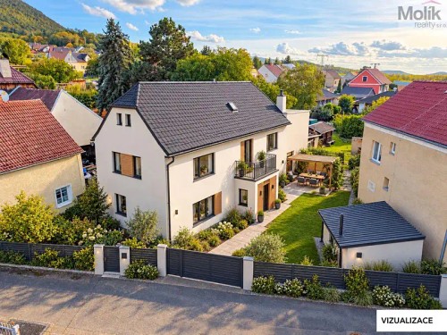 Prodej domu 208 m², pozemek 741 m²