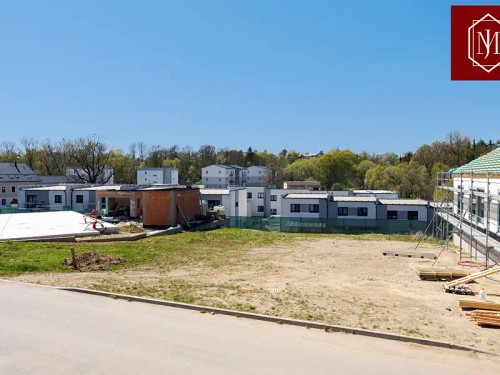 Prodej stavebního pozemku 697 m²