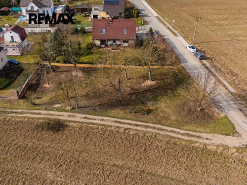 Prodej stavebního pozemku 1045 m²