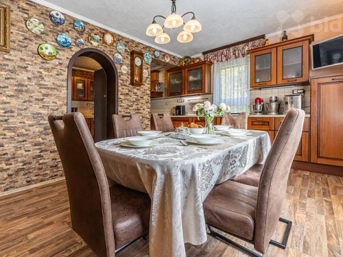 Prodej domu 283 m², pozemek 800 m²