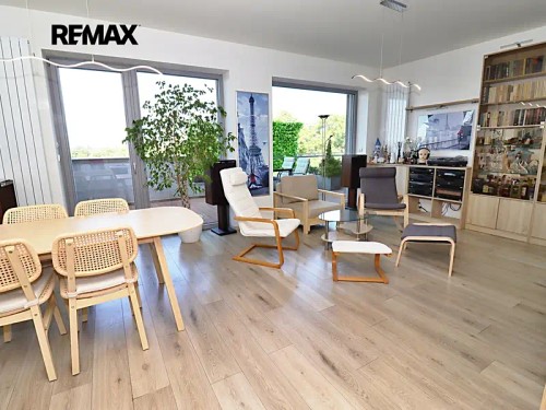 Prodej bytu 4+kk 93 m²