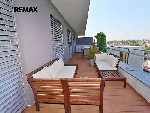 Prodej bytu 4+kk 132 m²