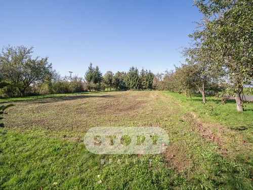 Prodej stavebního pozemku 888 m²
