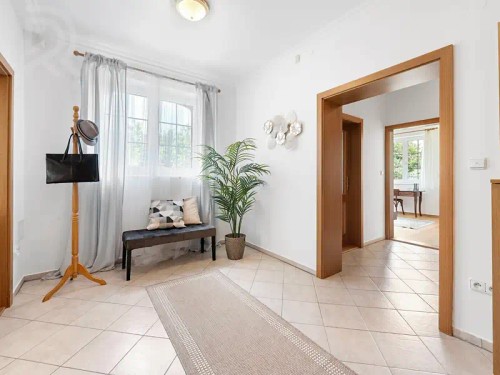 Prodaný dům 420 m², pozemek 2462 m²