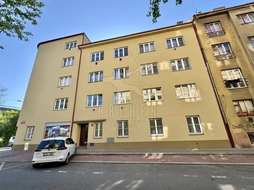 Prodej bytu 2+1 80 m²