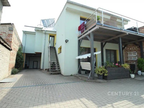 Prodej bytu 3+1 108 m²