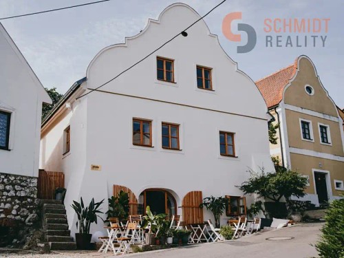 Prodej domu 242 m², pozemek 382 m²
