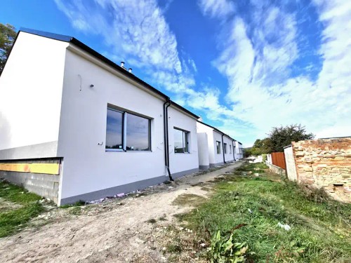 Prodej domu 103 m², pozemek 143 m²
