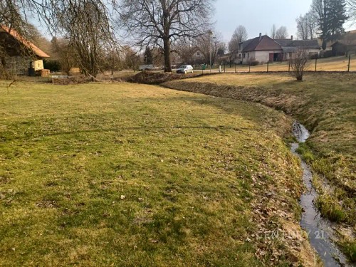 Prodej stavebního pozemku 1181 m²