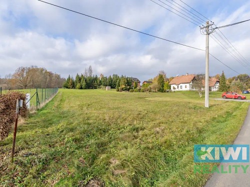 Prodej stavebního pozemku 1811 m²