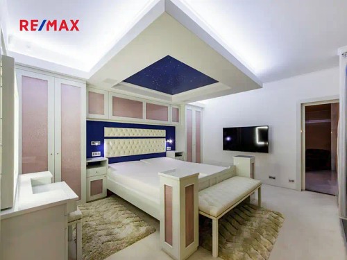 Prodej domu 365 m², pozemek 623 m²