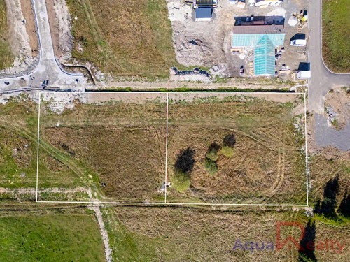 Prodej stavebního pozemku 1000 m²