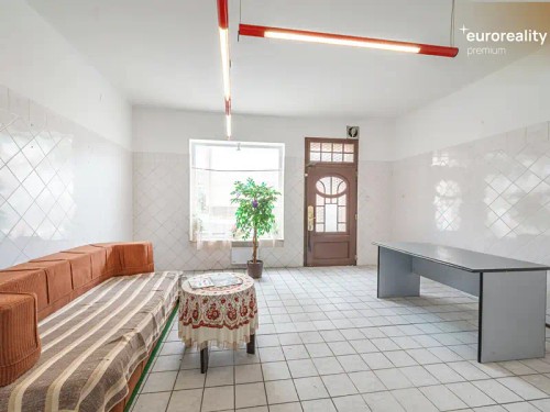 Prodej domu 380 m², pozemek 615 m²