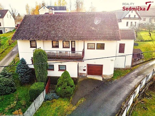 Prodej domu 318 m², pozemek 1300 m²